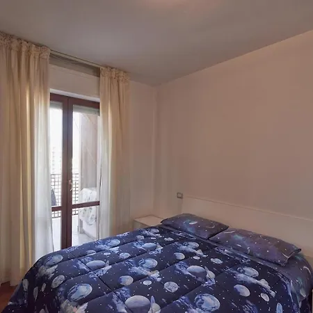 Διαμέρισμα Am16 - Spazioso Vicino Stazione *