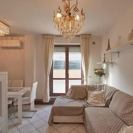 Spazioso Vicino Stazione *