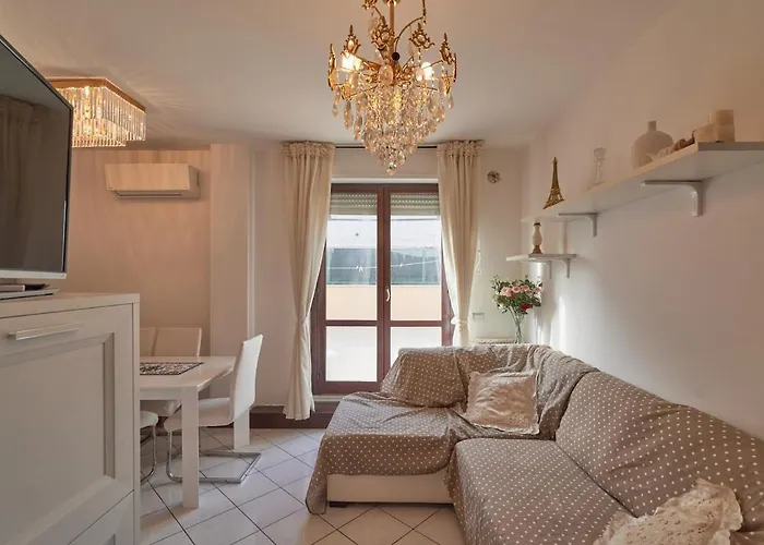 Spazioso Vicino Stazione *