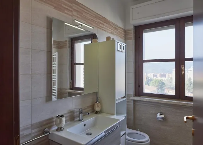 Spazioso Vicino Stazione Appartamento